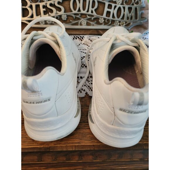 Skechers White Arch Fit Air Cooled Sneakers sz 8.5 Leather Retro Chunky Minimal - Picture 4 of 6